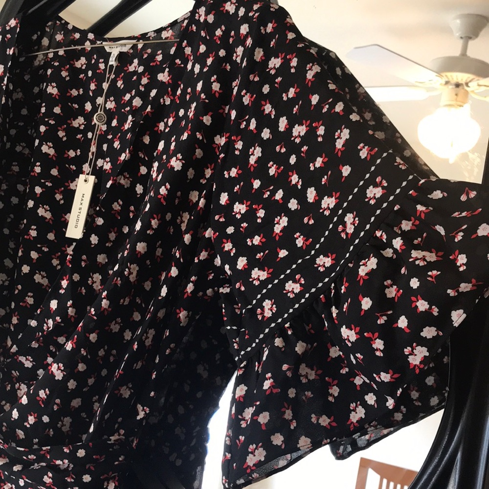 Max Studio floral wrap